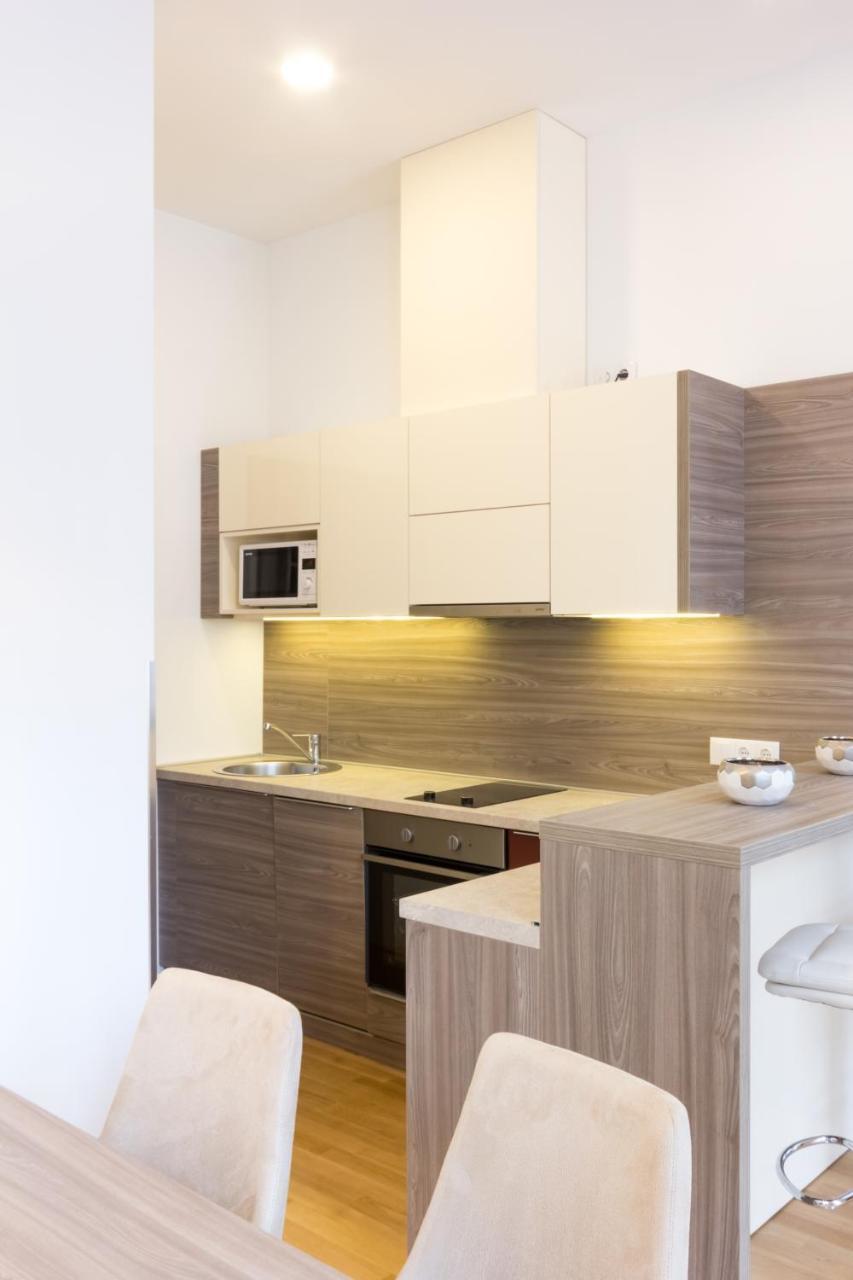 Debo Apartments Naehe Westbahnhof - Contactless Check In 비엔나 외부 사진