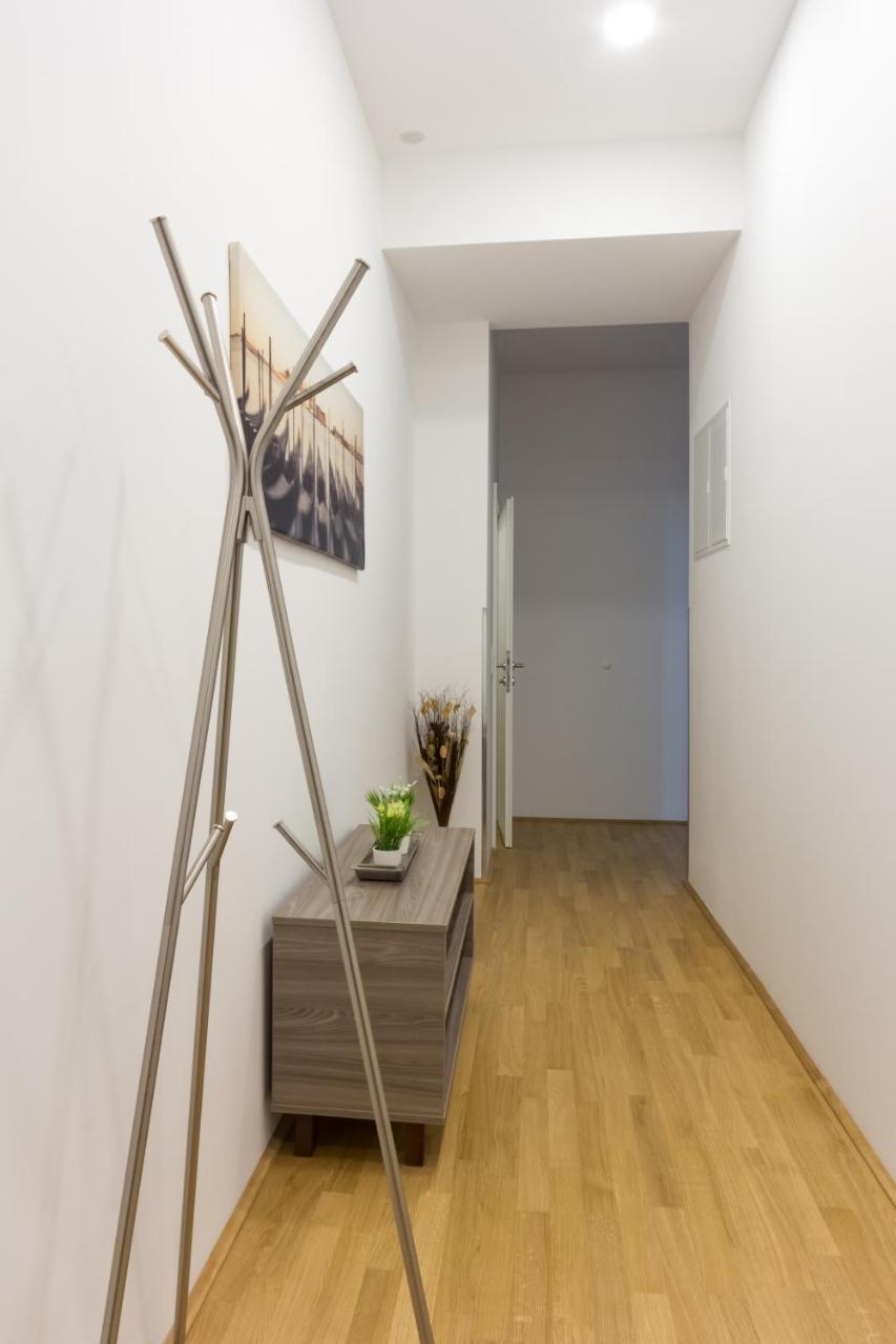 Debo Apartments Naehe Westbahnhof - Contactless Check In 비엔나 외부 사진